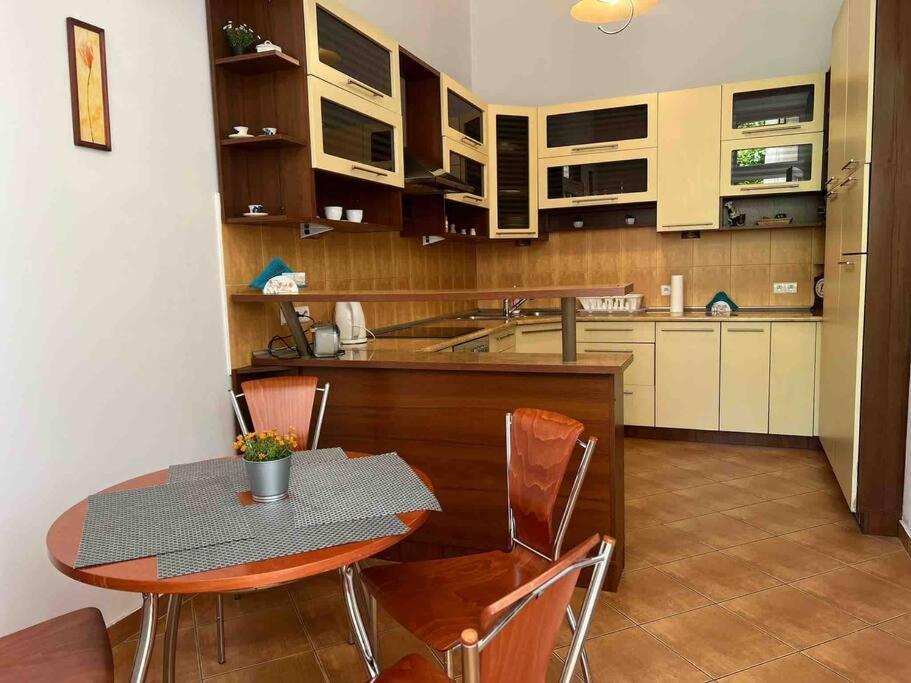 Grodzka / Apartment With Balcony Kraków Zewnętrze zdjęcie